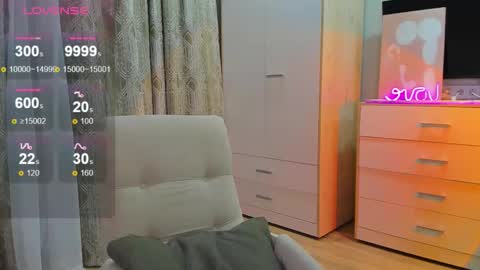 Maddy online show from February 21, 3:24 pm