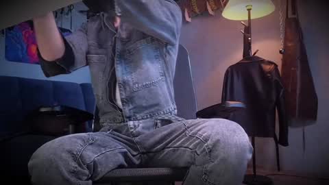 Silverhand online show from January 6, 8:14 am