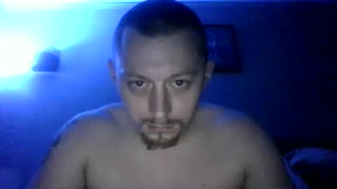 Snapshot of dlevi8647 chatting on January 8, 5:43 am dlevi8647 online show from January 8, 5:43 am