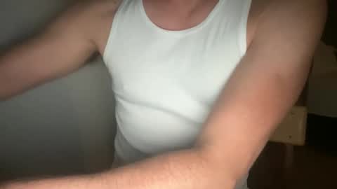 Snapshot of dljock222 chatting on November 16, 11:32 pm DLJock222 online show from November 16, 11:32 pm