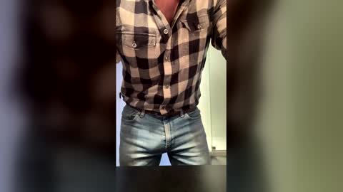 Snapshot of dm9313 chatting on January 11, 7:08 pm dm9313 online show from January 11, 7:08 pm