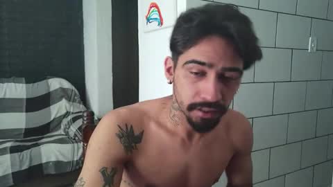 Snapshot of dmacedo96 chatting on October 22, 3:45 pm AmigodotadoZL online show from October 22, 3:45 pm