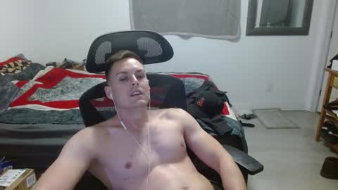 Snapshot of dmoney212 chatting on December 23, 5:28 am dmoney212 online show from December 23, 5:28 am