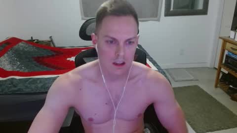 Snapshot of dmoney212 chatting on November 19, 6:24 am dmoney212 online show from November 19, 6:24 am