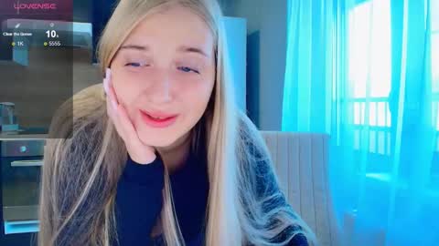 Alice online show from October 12, 7:18 am