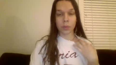 Snapshot of dobb582726 chatting on February 7, 12:03 am dobb582726 online show from February 7, 12:03 am