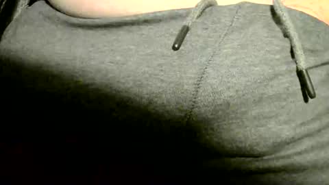 Snapshot of doby2020 chatting on November 30, 11:42 pm Doby online show from November 30, 11:42 pm