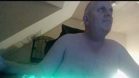 Snapshot of doggy2629 chatting on January 17, 8:12 pm doggy2629 online show from January 17, 8:12 pm