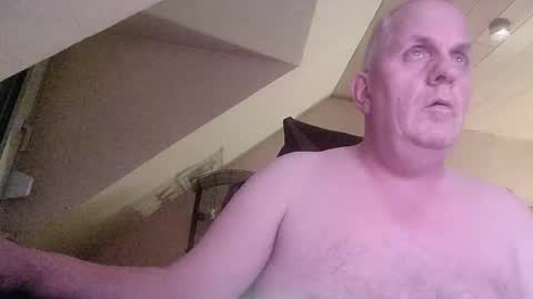 Snapshot of doggy2629 chatting on February 14, 6:59 pm doggy2629 online show from February 14, 6:59 pm