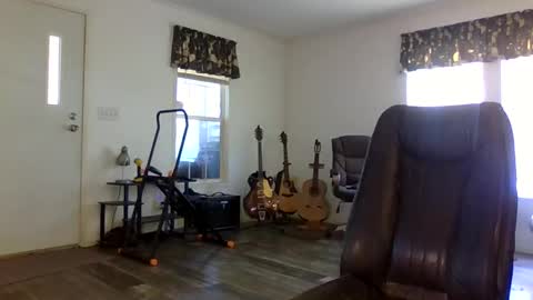 dogluc7 online show from February 1, 4:44 pm