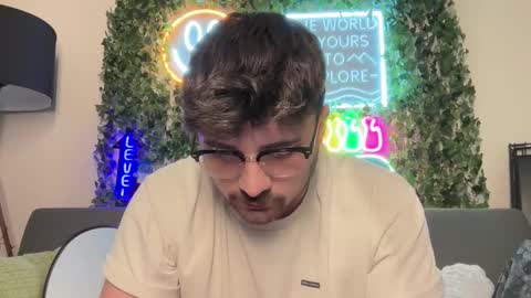 Snapshot of dohmerboyz chatting on February 20, 4:09 am GIJO online show from February 20, 4:09 am