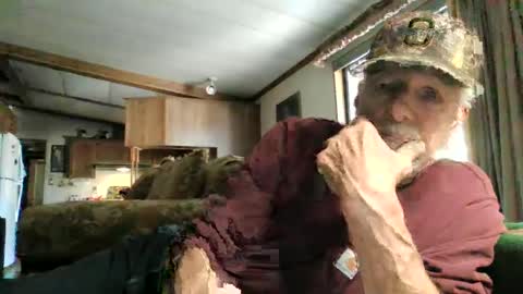 Snapshot of doingmyself69 chatting on September 22, 8:44 pm doingmyself69 online show from September 22, 8:44 pm