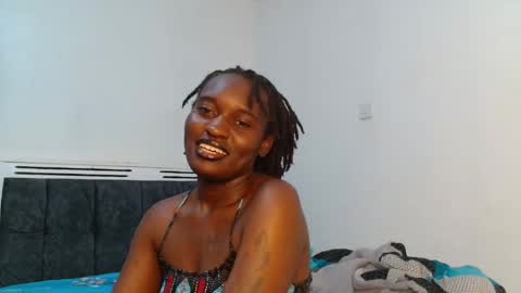 Snapshot of dolce_amber chatting on November 10, 8:08 pm Dolce online show from November 10, 8:08 pm