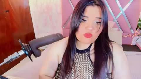 Dolce Pearl online show from April 25, 3:09 am