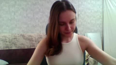 dolcezza_ online show from May 13, 10:56 am