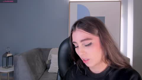 Dolcie  online show from December 26, 6:12 pm