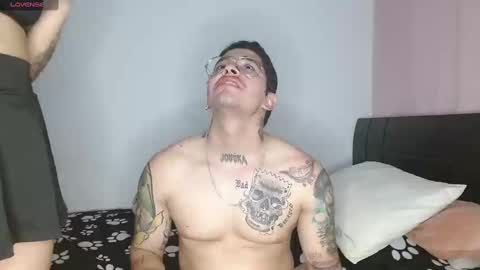 Auro and Santiago online show from December 19, 4:13 am