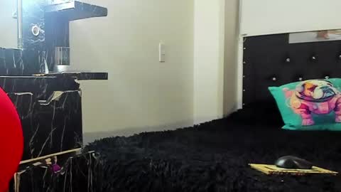 C E L E S T E  online show from February 1, 12:51 am