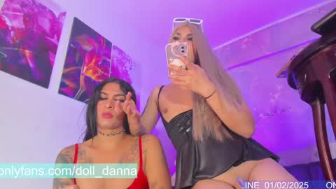 Snapshot of doll_danna chatting on February 2, 1:23 am Luciana           My   online show from February 2, 1:23 am