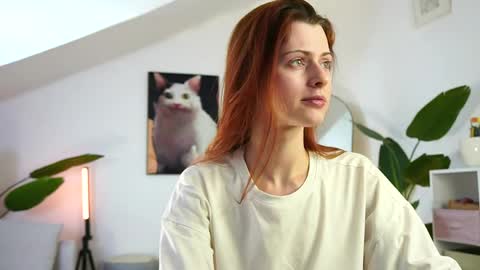 Your doll Lesli online show from April 4, 1:08 pm