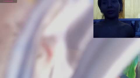 doll_lorenn26 online show from May 25, 6:25 pm