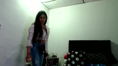 Snapshot of doll_sary chatting on December 25, 3:40 am Catherine XXX online show from December 25, 3:40 am