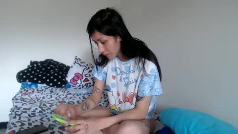 Snapshot of doll_sary chatting on May 12, 2:25 pm Catherine XXX online show from May 12, 2:25 pm