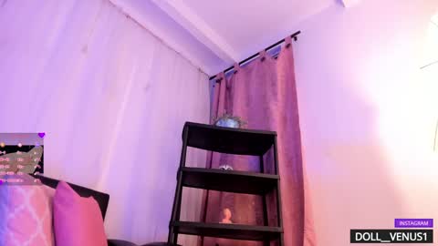 Roxana  independent model can you help me reach 100 hands up uwu online show from January 21, 1:50 am