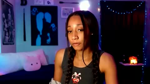 Princess DollfaceBeauty online show from October 19, 1:50 am