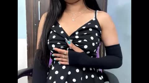 dollmeenu online show from February 14, 9:06 am