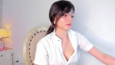 dolly_kitter online show from May 29, 11:30 am