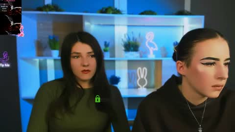 dolly_sunshine online show from March 29, 6:30 pm