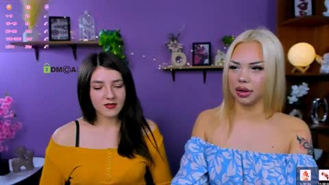 dolly_sunshine online show from April 2, 11:30 am