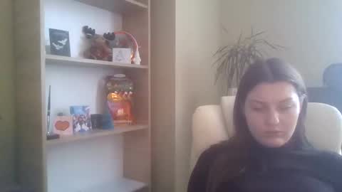 DollyRoma online show from January 9, 12:19 pm