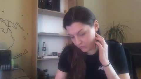 DollyRoma online show from March 27, 1:44 pm