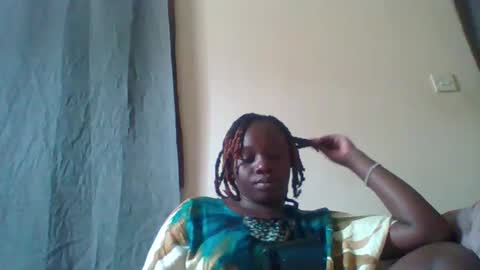 dollyvee online show from November 21, 10:14 am