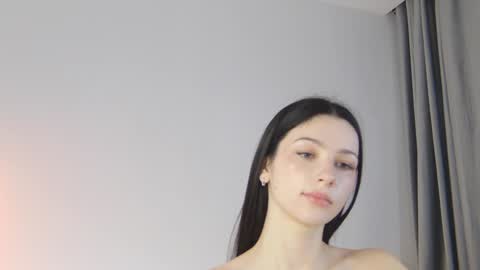 Dolly online show from January 24, 1:47 pm