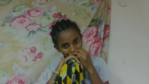 doloresslu online show from April 12, 1:32 am