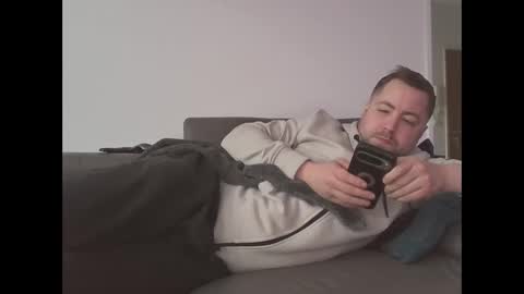 dombio_12 online show from February 7, 11:36 am