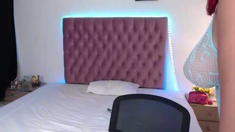 domenica online show from January 18, 8:19 pm