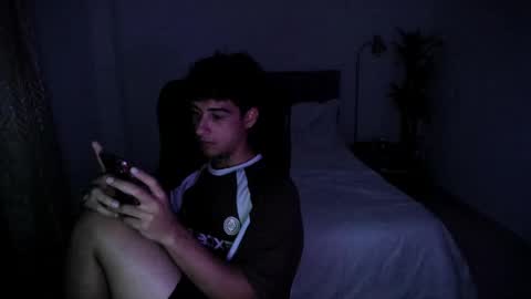 Snapshot of domi_master chatting on March 5, 4:56 am MASTER online show from March 5, 4:56 am