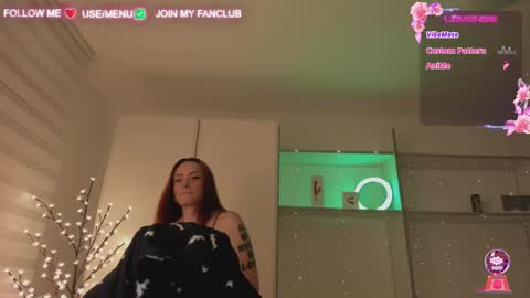 Snapshot of domina_deivis chatting on January 3, 6:22 am I WILL BE BACK ON WEDNESDAY DECEMBER 4 0100AM COLOMBIA TIME online show from January 3, 6:22 am
