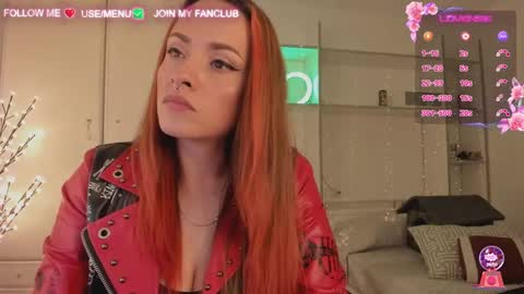 Snapshot of domina_deivis chatting on January 3, 9:25 am I WILL BE BACK ON WEDNESDAY DECEMBER 4 0100AM COLOMBIA TIME online show from January 3, 9:25 am