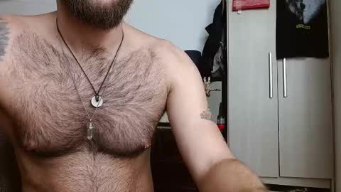 Snapshot of dominantthewolf chatting on March 17, 12:59 am Logan - INDEPENDET MODEL online show from March 17, 12:59 am