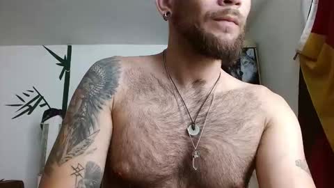 Snapshot of dominantthewolf chatting on March 27, 7:13 pm Logan - INDEPENDET MODEL online show from March 27, 7:13 pm