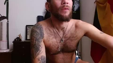 Snapshot of dominantthewolf chatting on April 1, 10:49 am Logan - INDEPENDET MODEL online show from April 1, 10:49 am