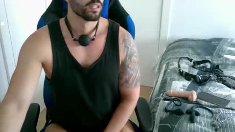 DominatedTitan online show from September 16, 10:38 am