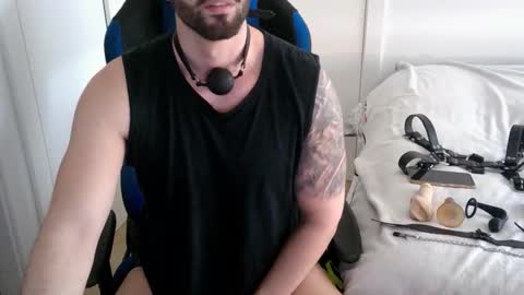 DominatedTitan online show from February 6, 11:46 am