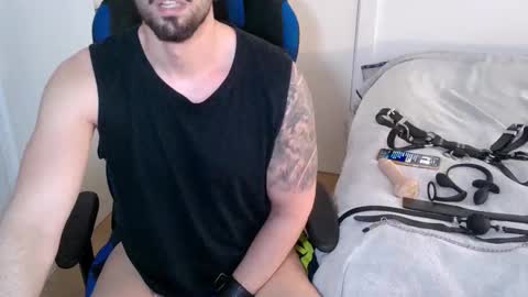 DominatedTitan online show from March 20, 9:03 am