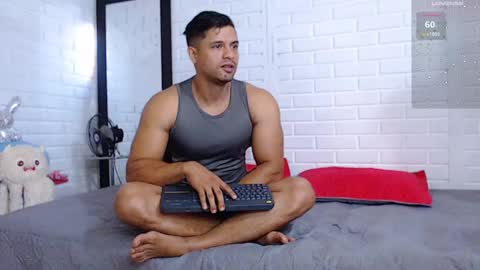 Snapshot of dominc_berry chatting on January 21, 1:22 pm Dominc berry online show from January 21, 1:22 pm